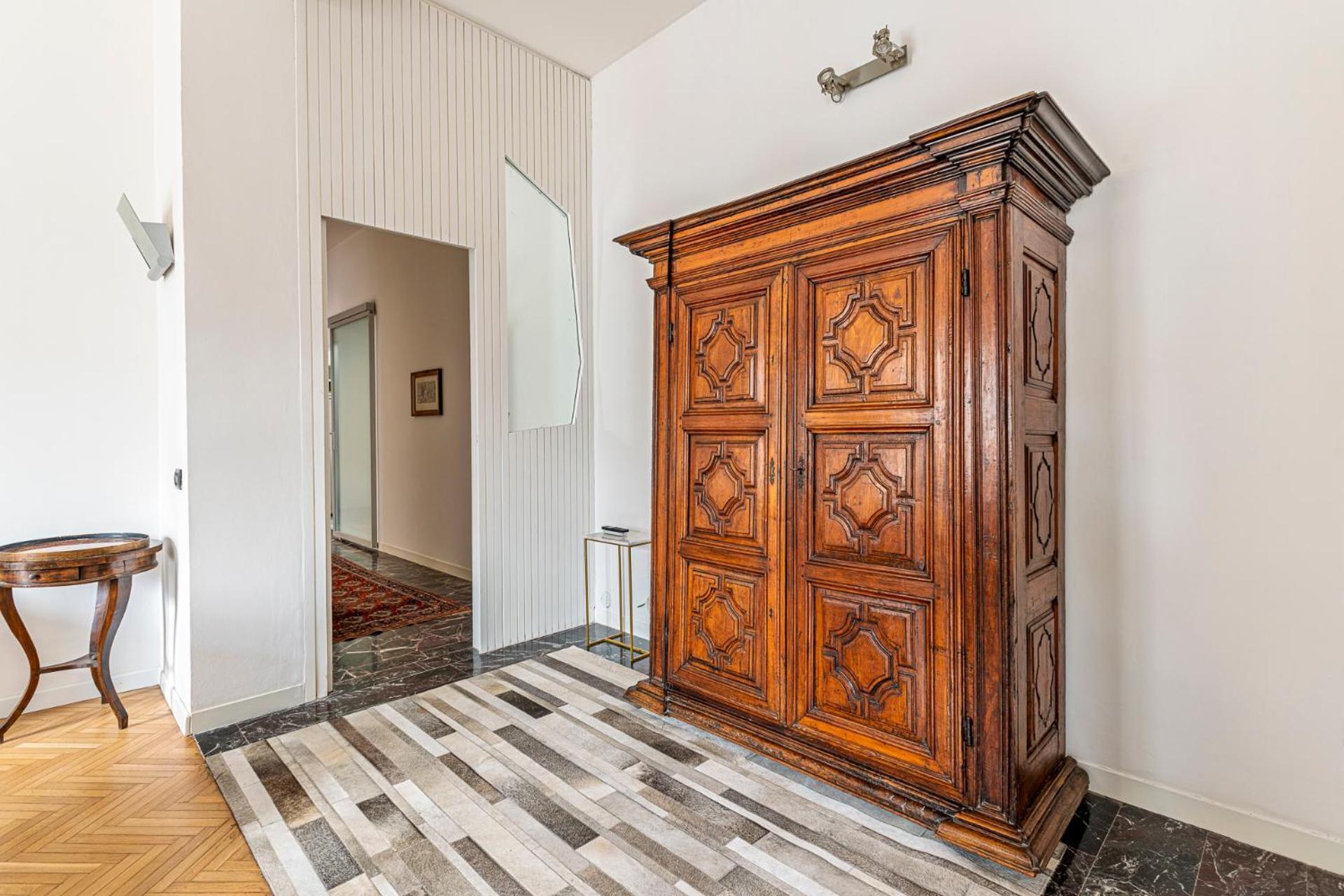Luxury 4 Bedrooms In The Center Of Mailand